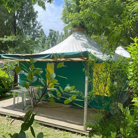 3 Pieces Avec Terrasse - Api-1-52-888 Campsite Camon (Languedoc-Roussillon)
