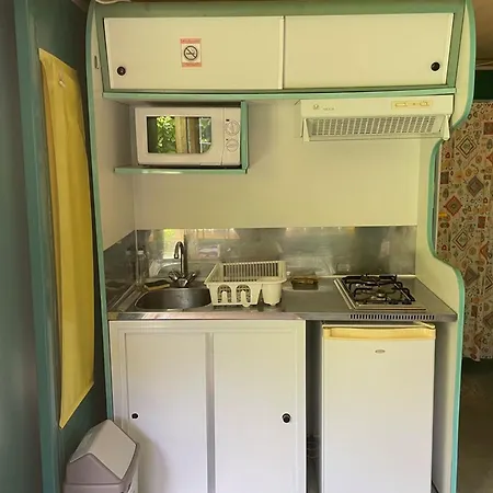 Kamp alanı 3 Pieces Avec Terrasse - Api-1-52-888 Camon (Languedoc-Roussillon)