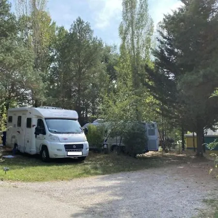 3 Pieces Avec Terrasse - Api-1-52-888 Camon (Languedoc-Roussillon)