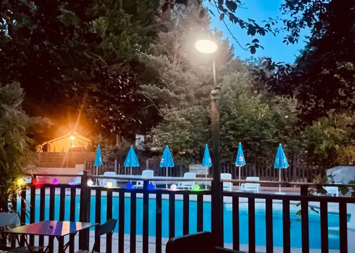 3 Pieces Avec Terrasse - Api-1-52-888 Kamp alanı *