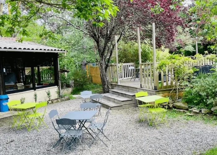 3 Pieces Avec Terrasse - Api-1-52-888 Kamp alanı