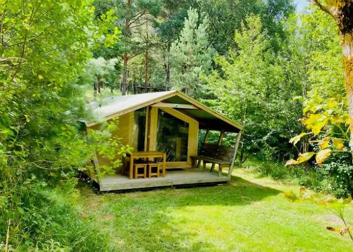 3 Pieces Avec Terrasse - Api-1-52-888 Camon (Languedoc-Roussillon)